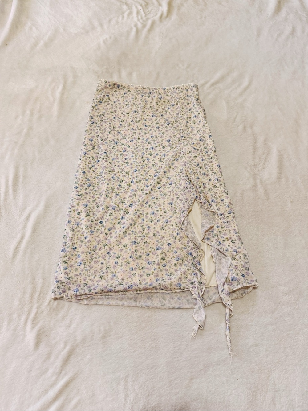 Floral Tie-Detail Midi Skirt in Cream